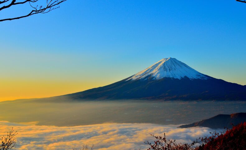 Summit-mountain-Fuji_kimura2 Pixabay 477832_1920