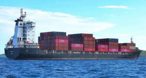 zzkonst-freighter-ship-pixabay_6712341_1280